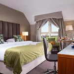 Castleknock 호텔 4*