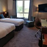 Castleknock 4*