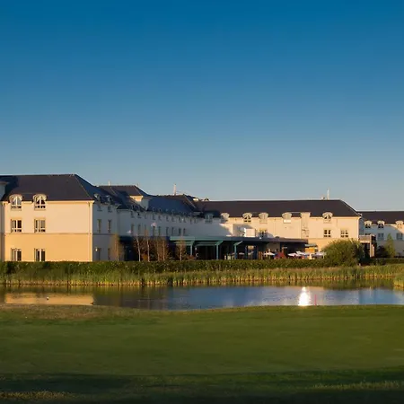 Castleknock 호텔 4*
