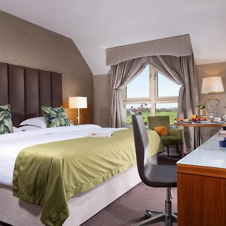 Castleknock 호텔 4*