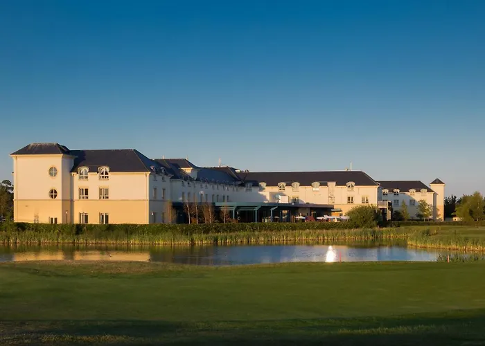 Castleknock Hotel 4*