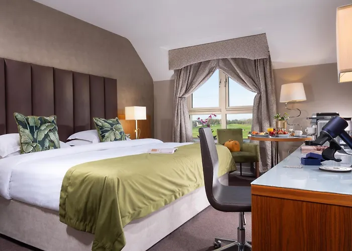 Castleknock Hotel 4*