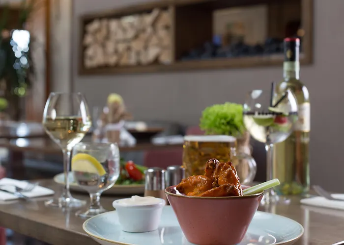 מלון Castleknock 4*